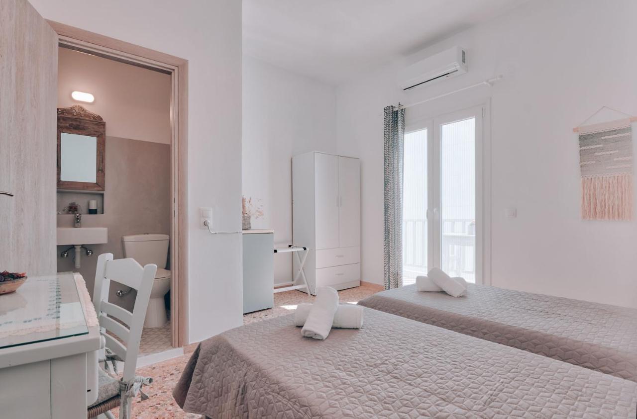 Yiasemi Rooms & Studios Antiparos Eksteriør billede