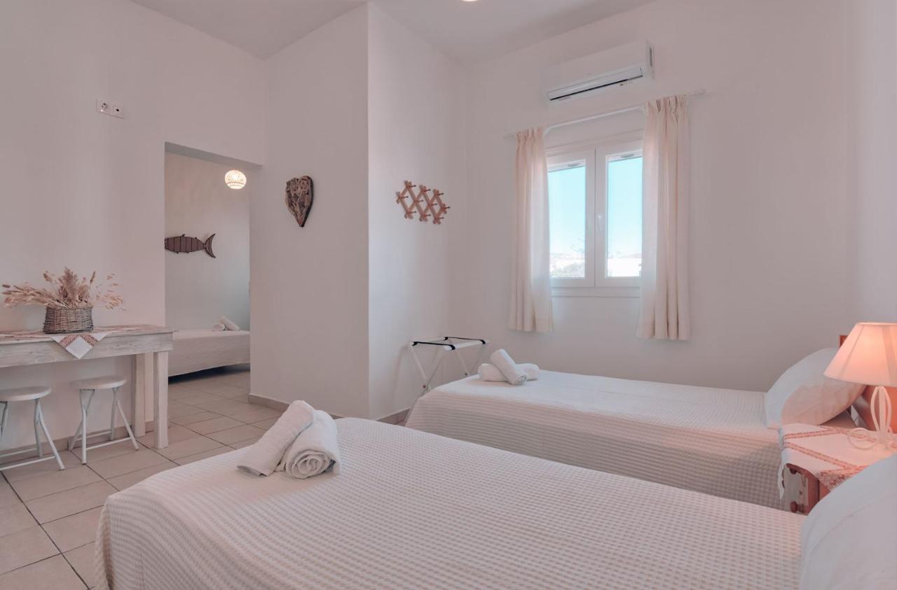 Yiasemi Rooms & Studios Antiparos Eksteriør billede